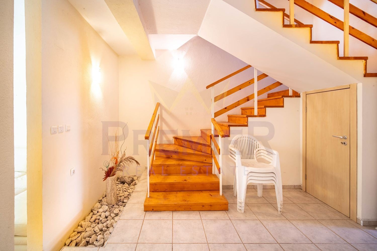 Hotel for Sale in Rogachevo, Dobrich Province, Bulgaria — 1,440 m² — photo 8