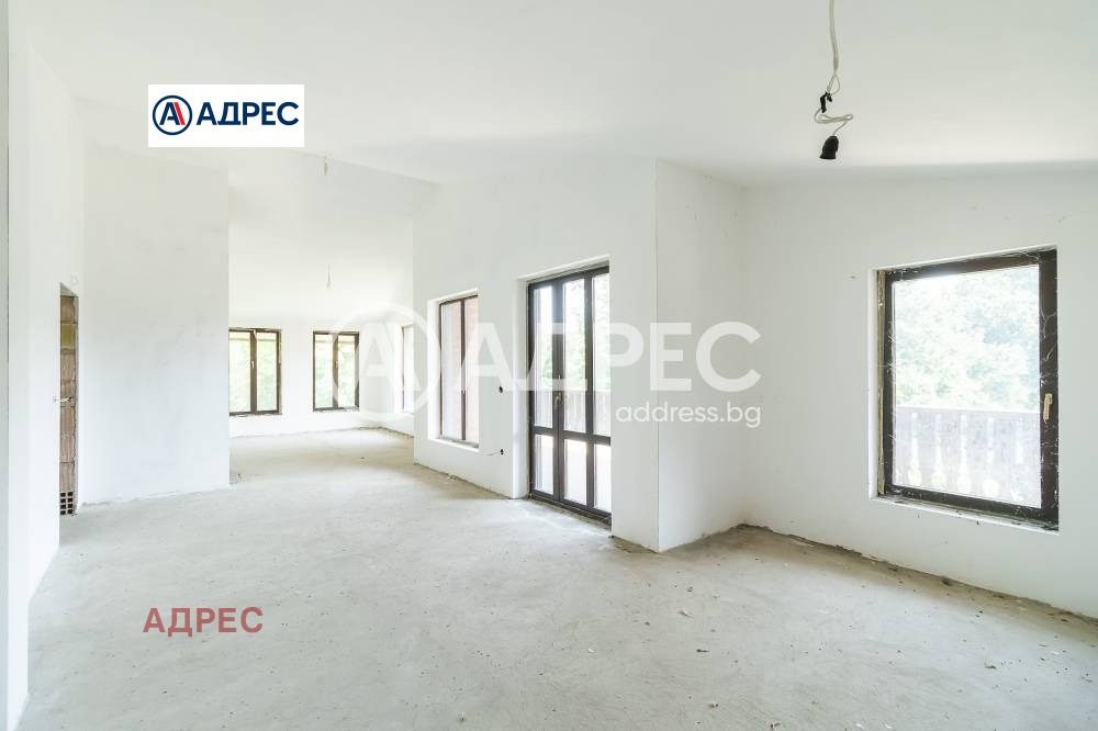 Hotel for Sale in Manastirski Rid, Varna, Bulgaria — 654 m² — photo 2