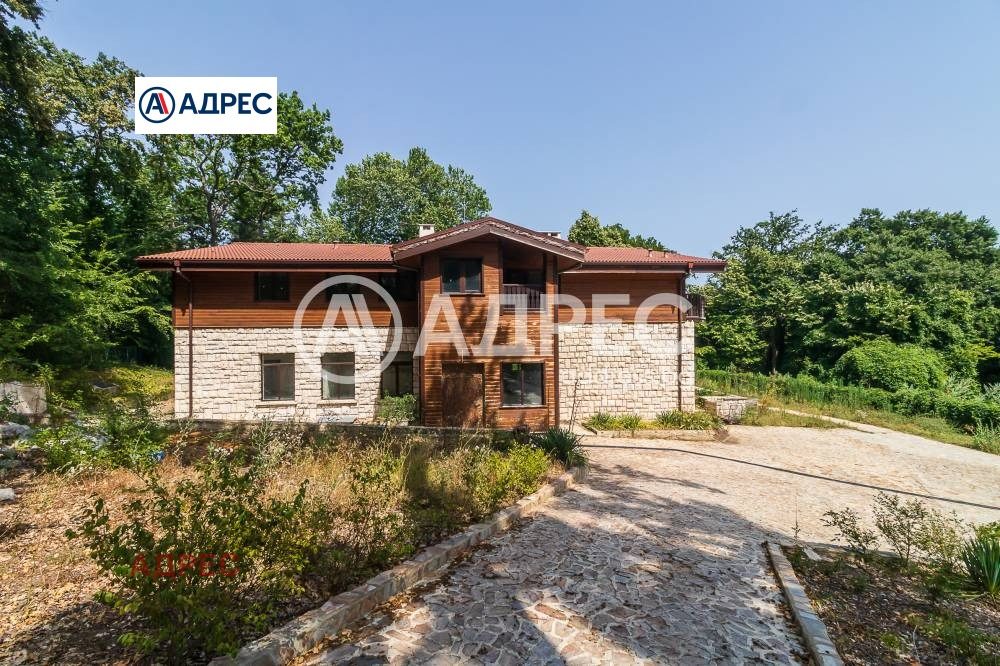 Hotel for Sale in Manastirski Rid, Varna, Bulgaria — 654 m² — photo 3