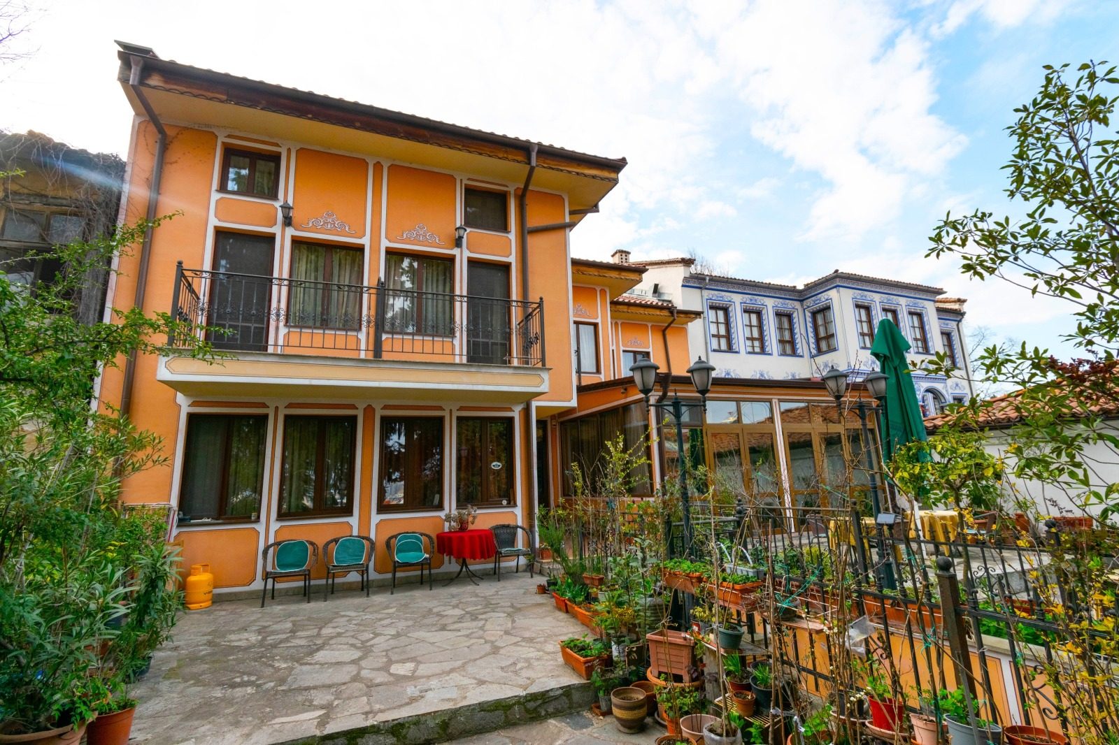 Hotel for Sale in the Old Town, Plovdiv, Bulgaria — 790 m² — photo 2