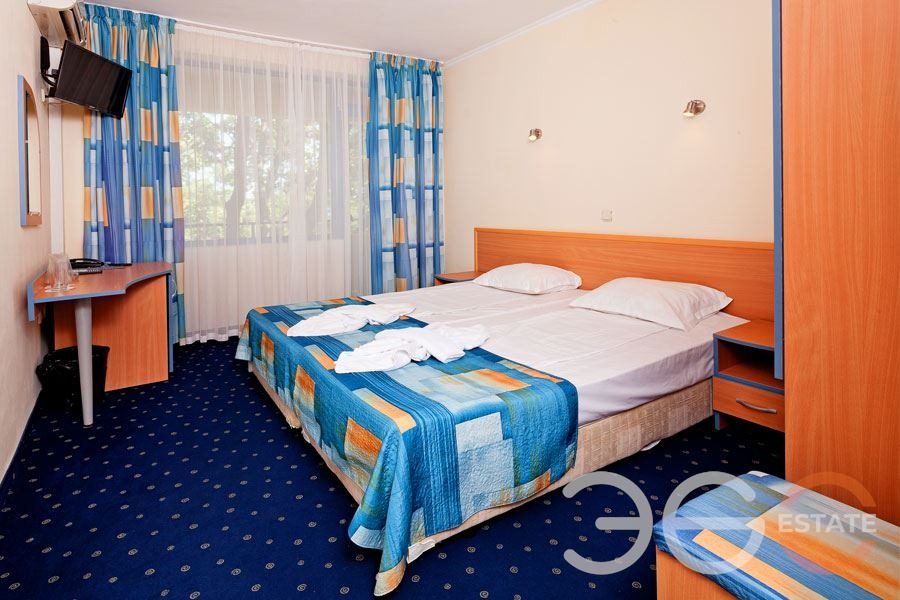 Hotel for Sale in Golden Sands, Varna, Bulgaria — 4,500 m² (ref. 54050581) — photo 6