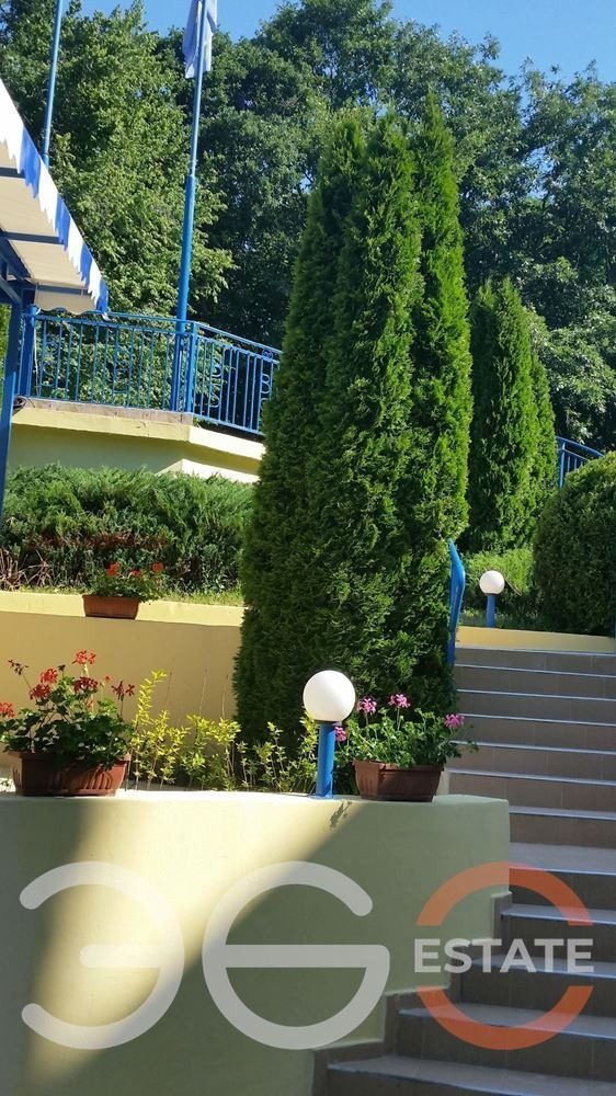Hotel for Sale in Golden Sands, Varna, Bulgaria — 4,500 m² (ref. 54050581) — photo 9