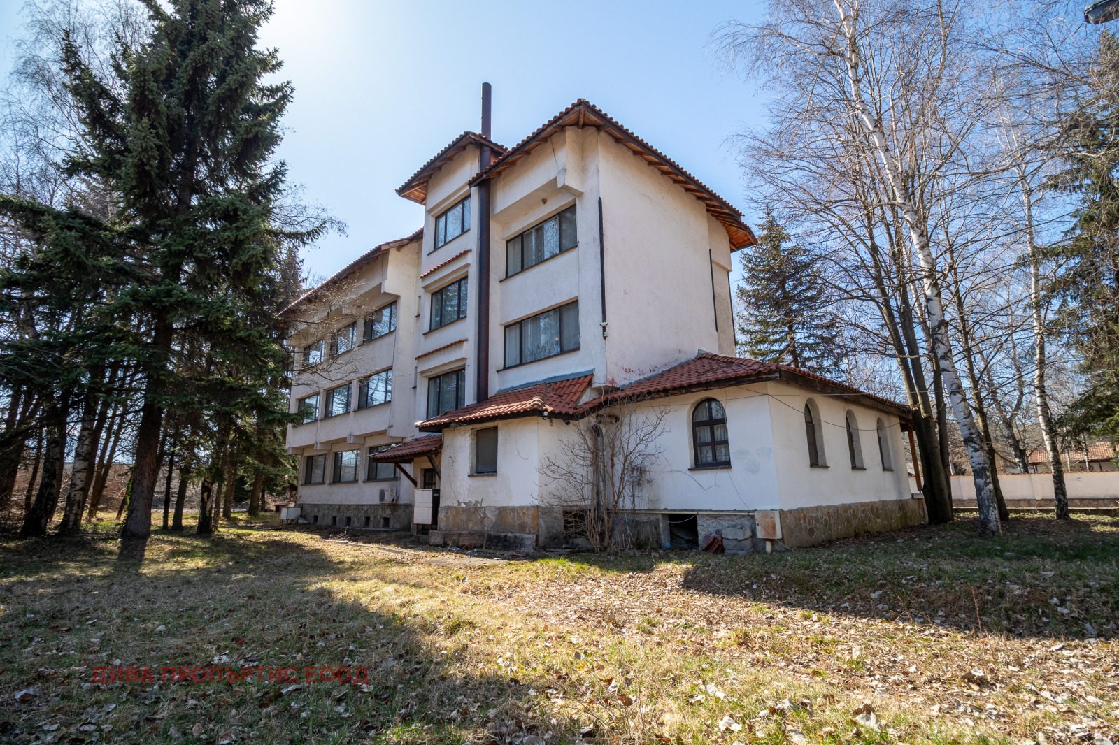 Hotel for Sale in Samokov, Sofia Province, Bulgaria — photo 2