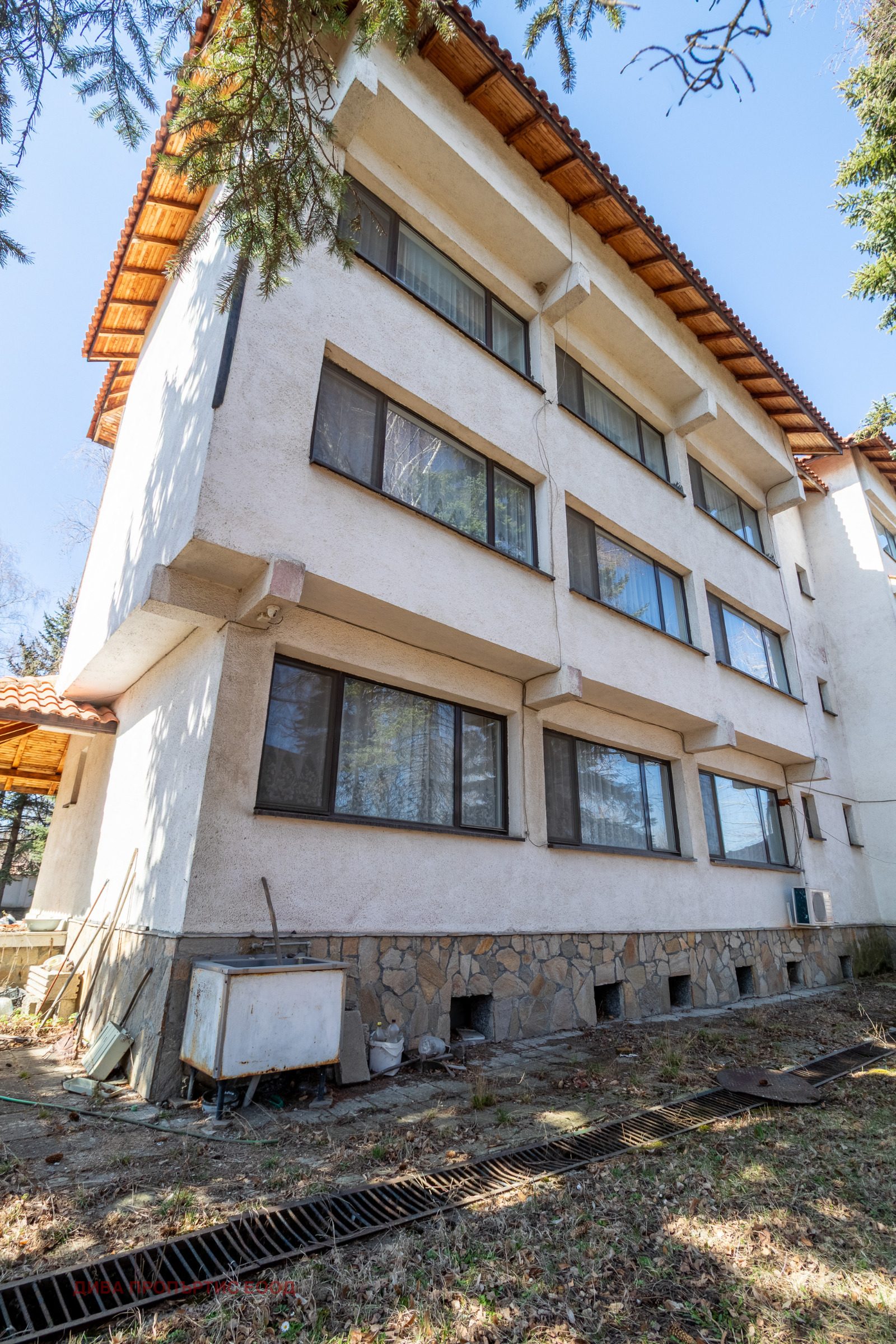 Hotel for Sale in Samokov, Sofia Province, Bulgaria — photo 5