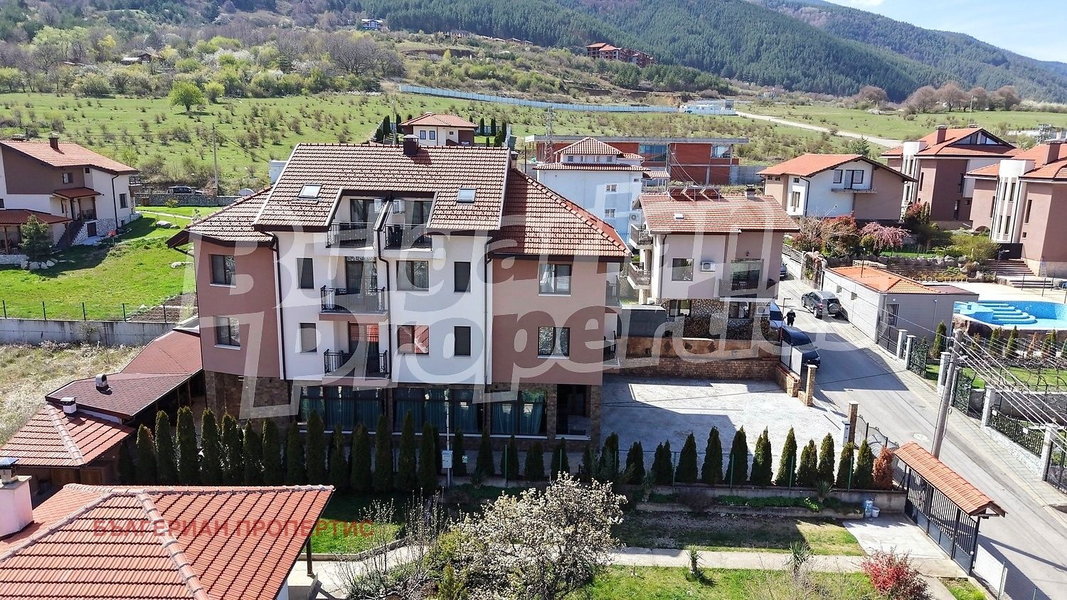 Hotel for Sale in Sapareva Banya, Kyustendil Province, Bulgaria — 780 m² — photo 3