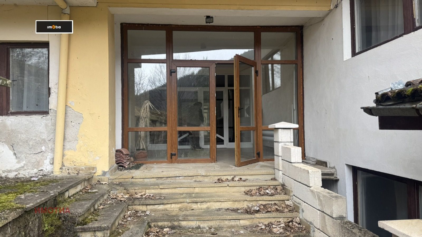 Hotel for Sale in Shipkovo, Lovech Province, Bulgaria — 2,100 m² — photo 6