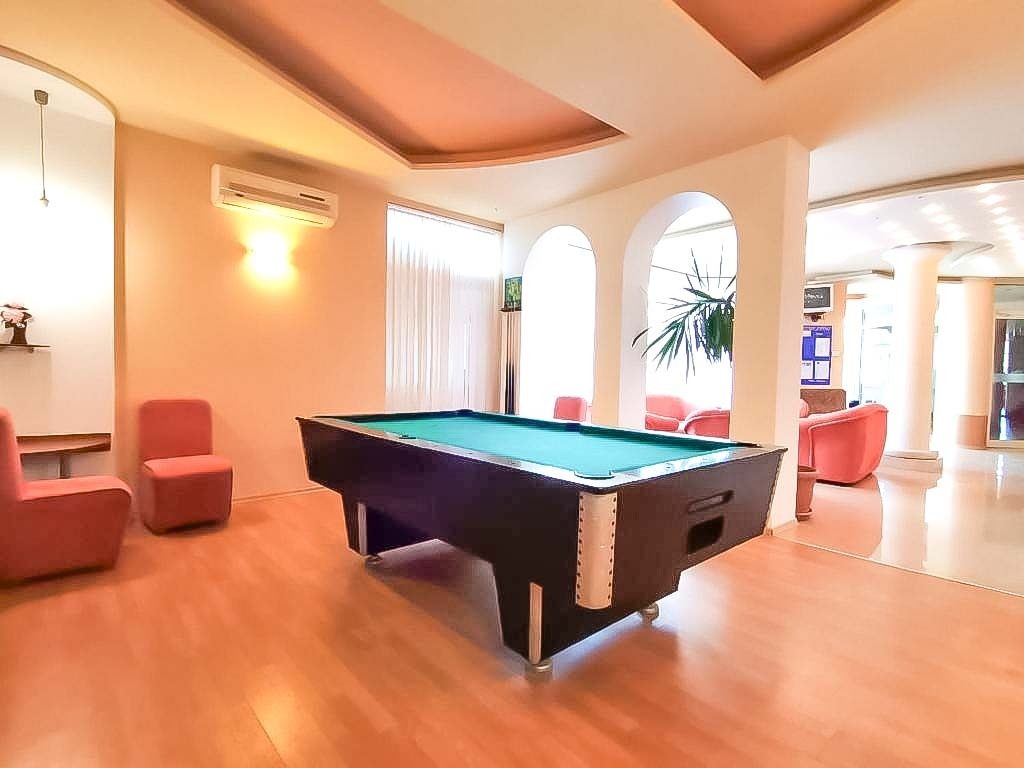 Hotel for Sale in Balchik, Dobrich Province, Bulgaria — 2,000 m² — photo 8