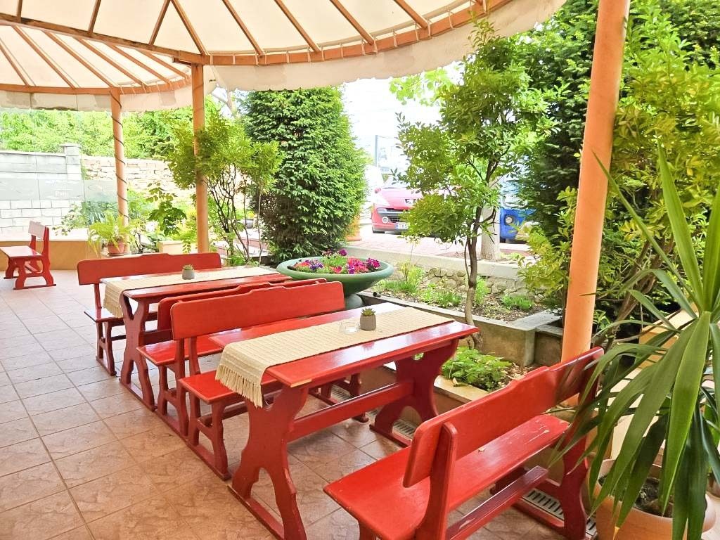 Hotel for Sale in Balchik, Dobrich Province, Bulgaria — 2,000 m² — photo 9