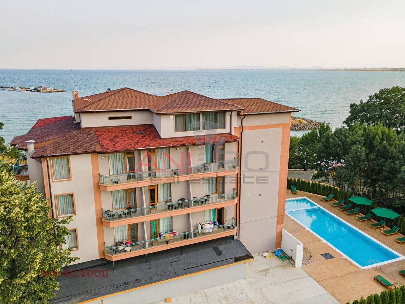 Hotel for Sale in Pomorie, Burgas Province, Bulgaria — 900 m² — photo 2