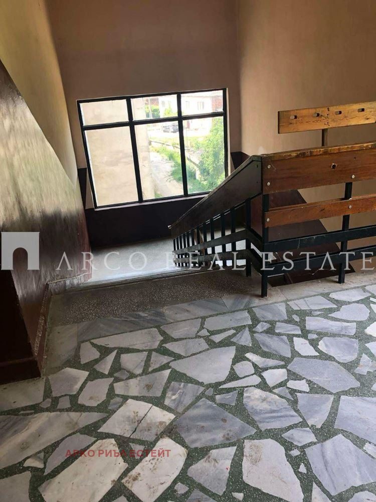 Hotel for Sale in Cherven Bryag, Pleven Province, Bulgaria — 9,000 m² — photo 6