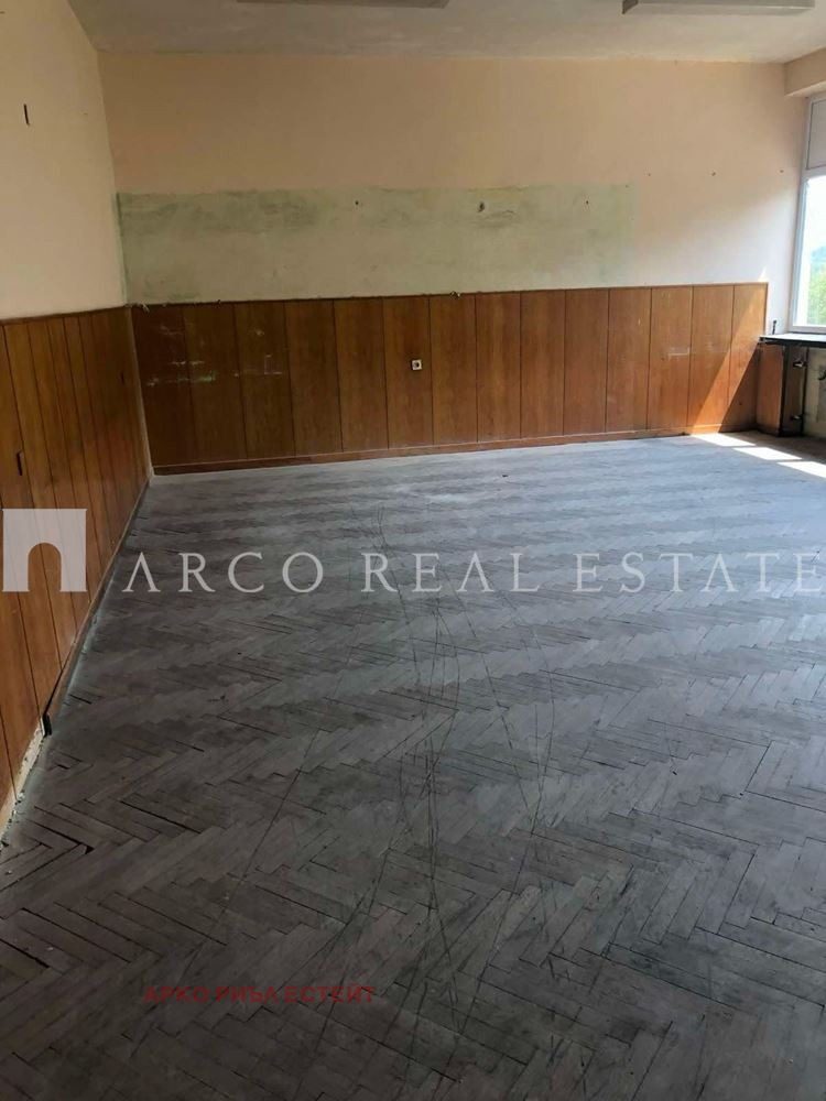 Hotel for Sale in Cherven Bryag, Pleven Province, Bulgaria — 9,000 m² — photo 7
