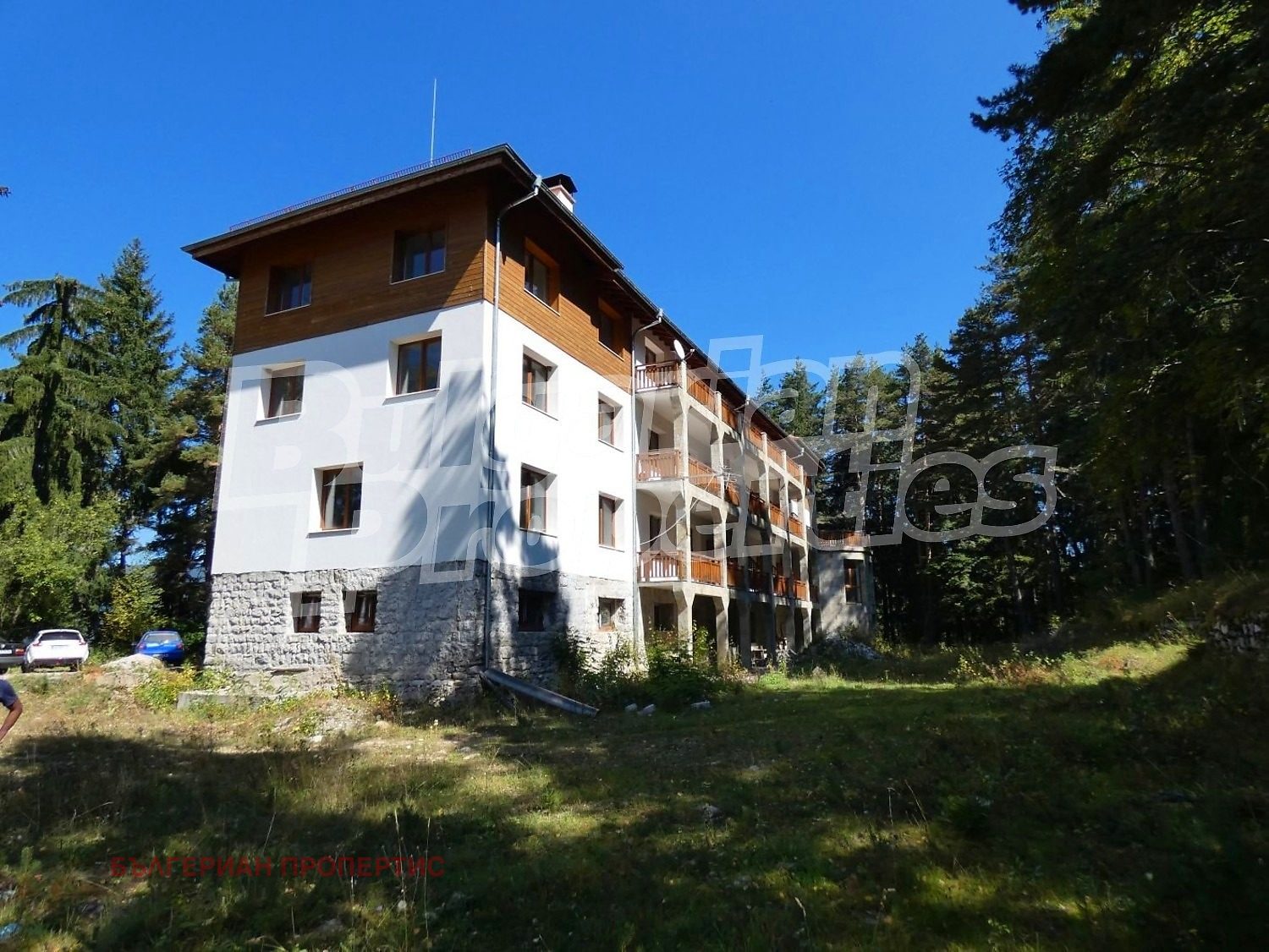 Hotel for Sale in Govedartsi, Sofia Province, Bulgaria — 1,496 m² — photo 5