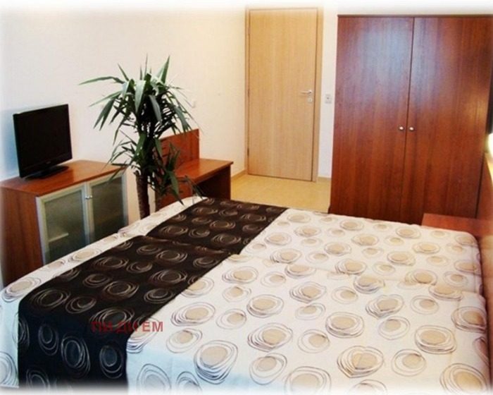 Hotel for Sale in Razlog, Blagoevgrad Province, Bulgaria — 7,502 m² — photo 7