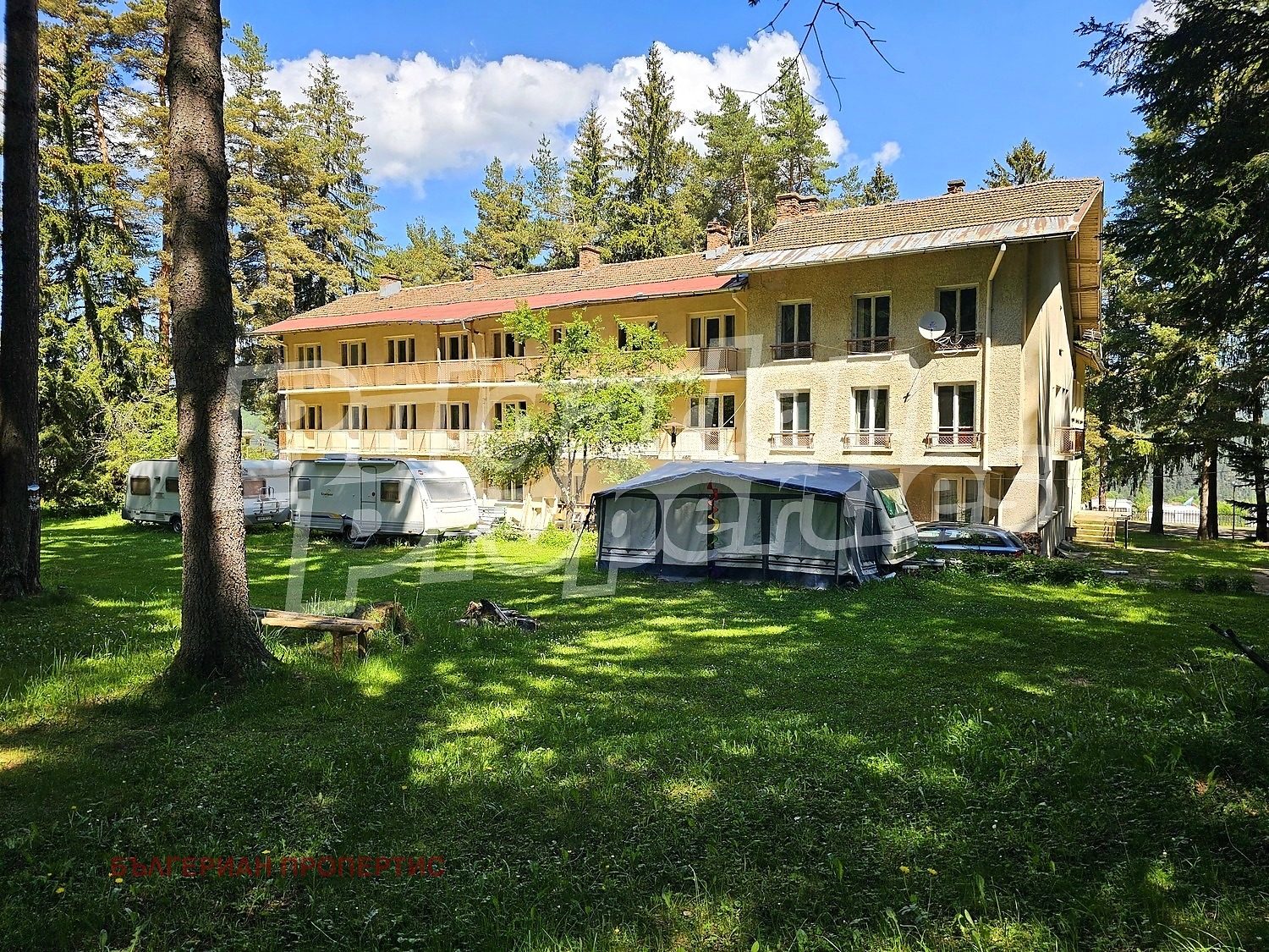 Hotel for Sale in Govedartsi, Sofia Province, Bulgaria — 1,500 m² — photo 5
