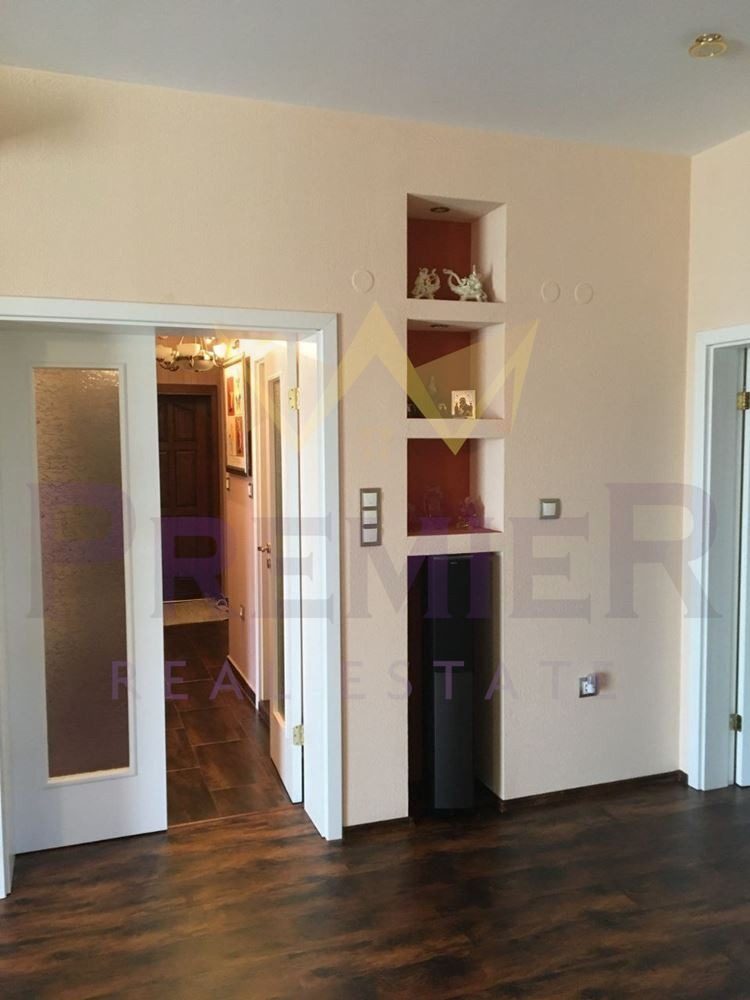Hotel for Sale in Sveti Vlas, Burgas Province, Bulgaria — 1,100 m² — photo 9