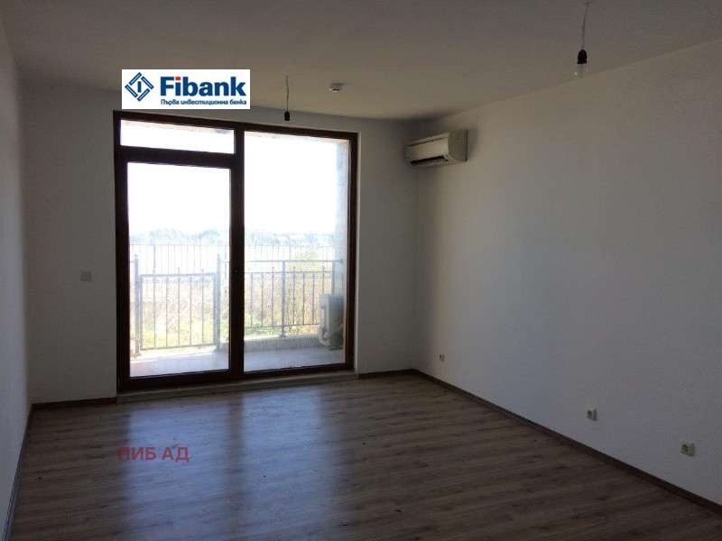 Hotel for Sale in Sarafovo, Burgas, Bulgaria — 6,506 m² — photo 4