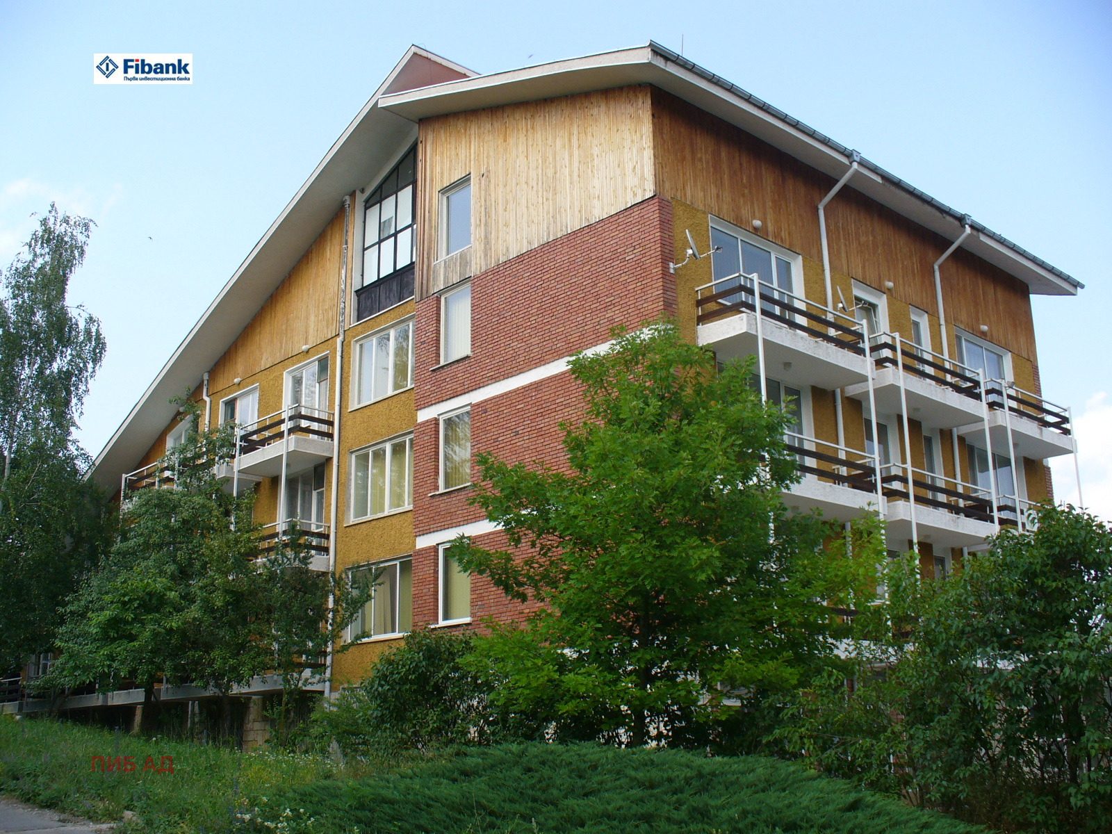 Hotel for Sale in Starozagorski Bani, Stara Zagora Province, Bulgaria — 4,788 m² — photo 2