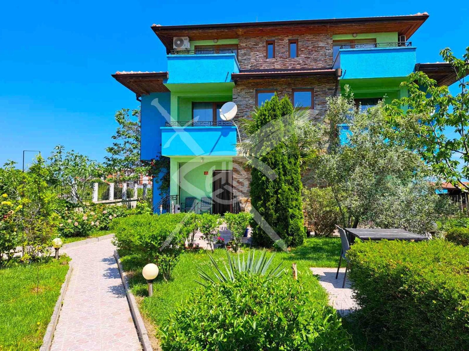 Hotel for Sale in Sinemorets, Burgas Province, Bulgaria — 700 m² — photo 3