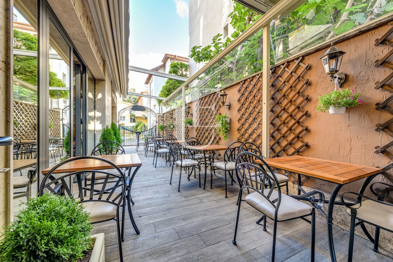 Hotel for Sale in Sofia, Bulgaria — photo 2