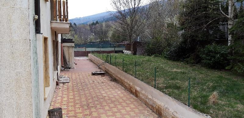 Hotel for Sale in Dragalevtsi, Sofia, Bulgaria — 1,820 m² (ref. 54757157) — photo 7