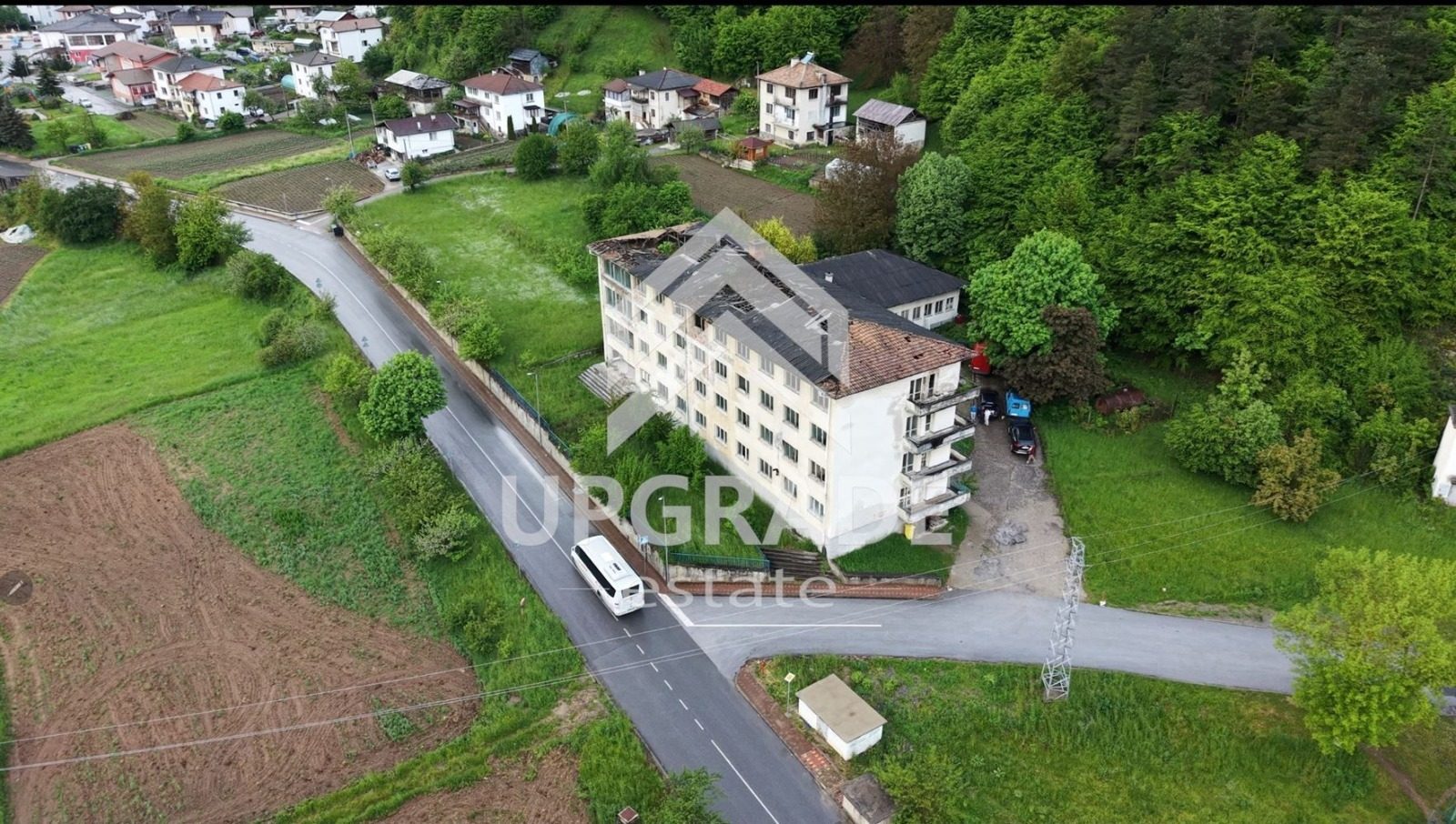 Hotel for Sale in Elhovets, Smolyan Province, Bulgaria — photo 2
