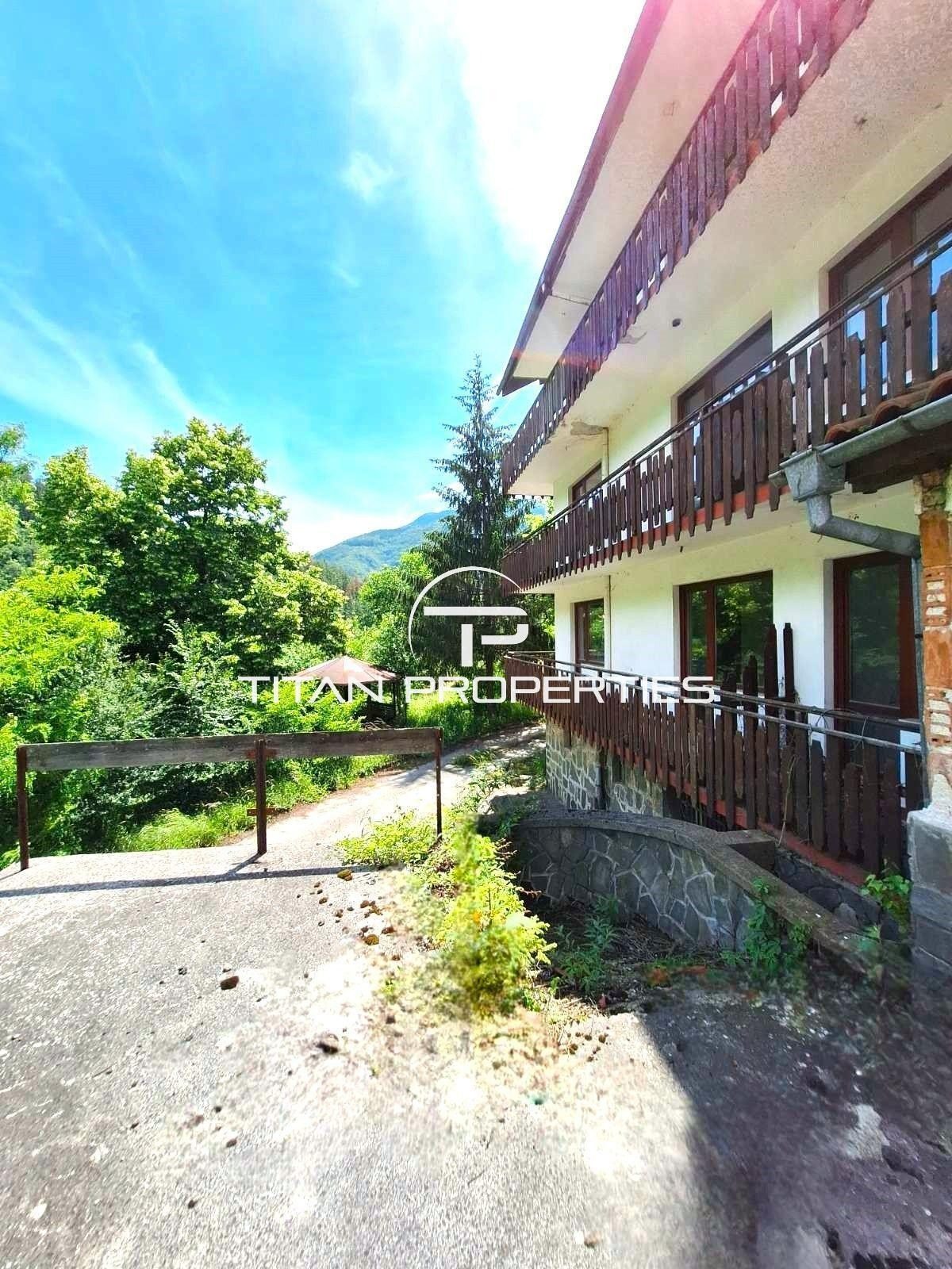 Hotel for Sale in Narechenski Bani, Plovdiv Province, Bulgaria — 1,849 m² — photo 5