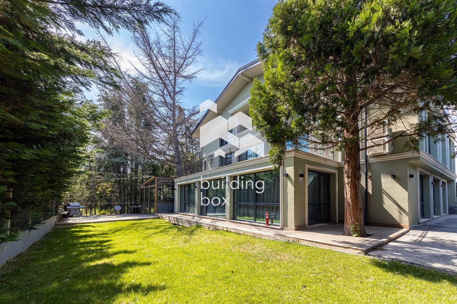 Hotel for Sale in Evksinograd, Varna, Bulgaria — 546 m² — photo 2