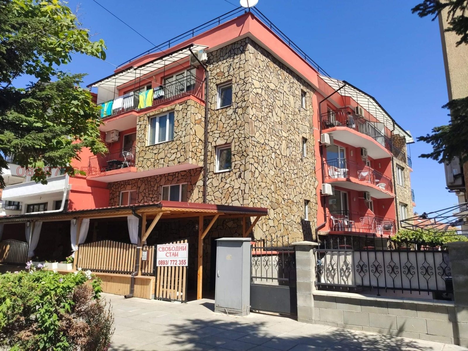 Hotel for Sale in Ravda, Burgas Province, Bulgaria — 897 m² — photo 2