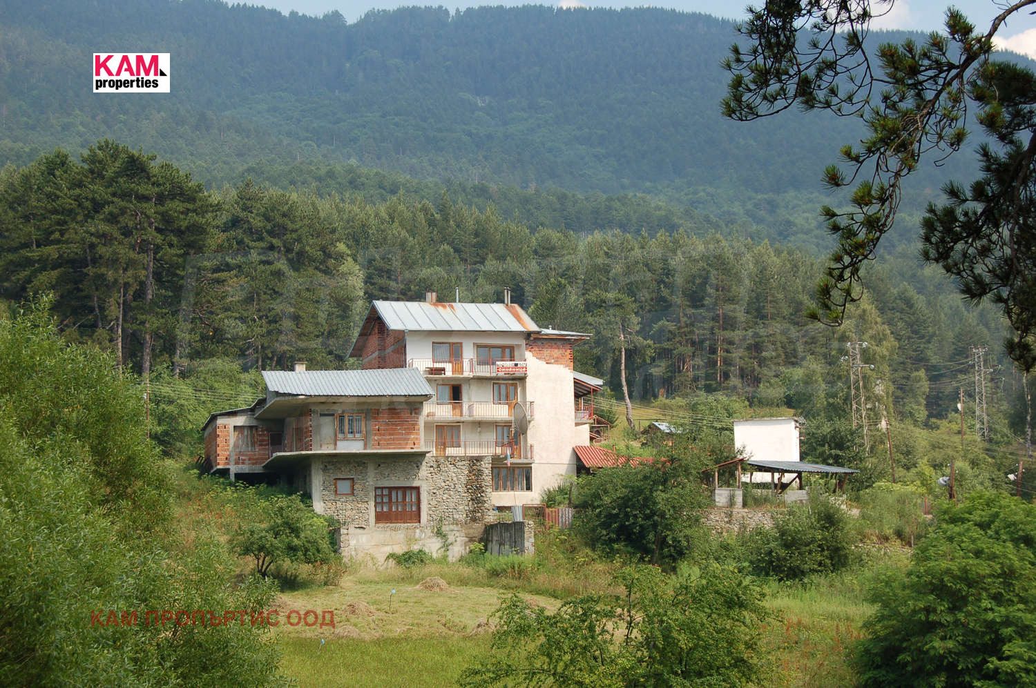 Hotel for Sale in Strumyani, Blagoevgrad Province, Bulgaria — photo 2