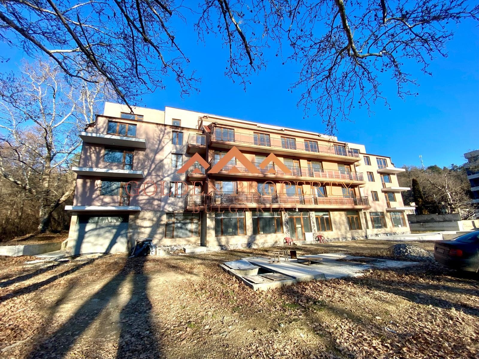 Hotel for Sale in Ognyanovo, Blagoevgrad Province, Bulgaria — 3,000 m² — photo 4