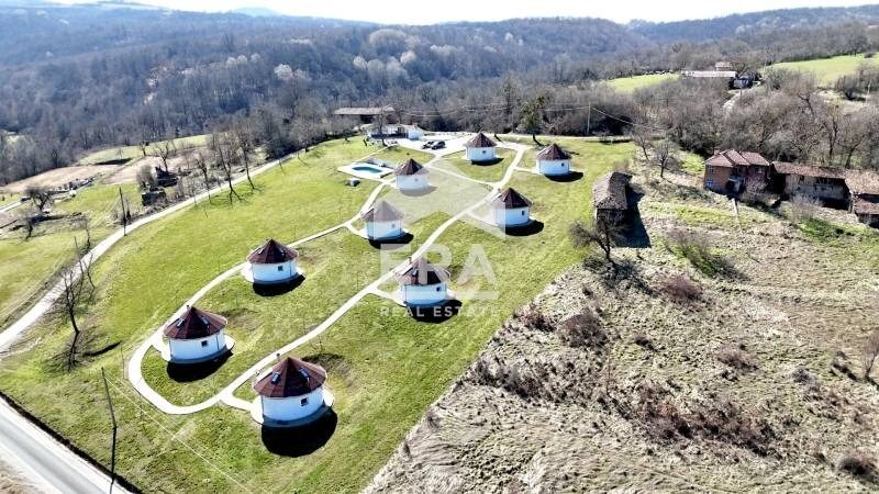 Hotel for Sale in Malka Cherkovna, Targovishte Province, Bulgaria — 800 m² — photo 3