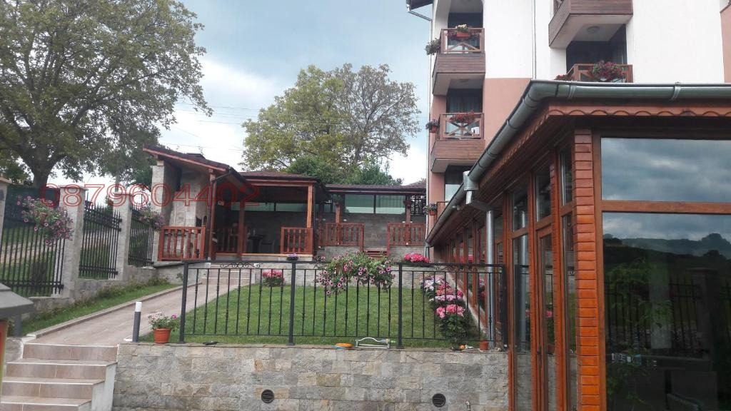Hotel for Sale in Zasele, Sofia Province, Bulgaria — photo 3