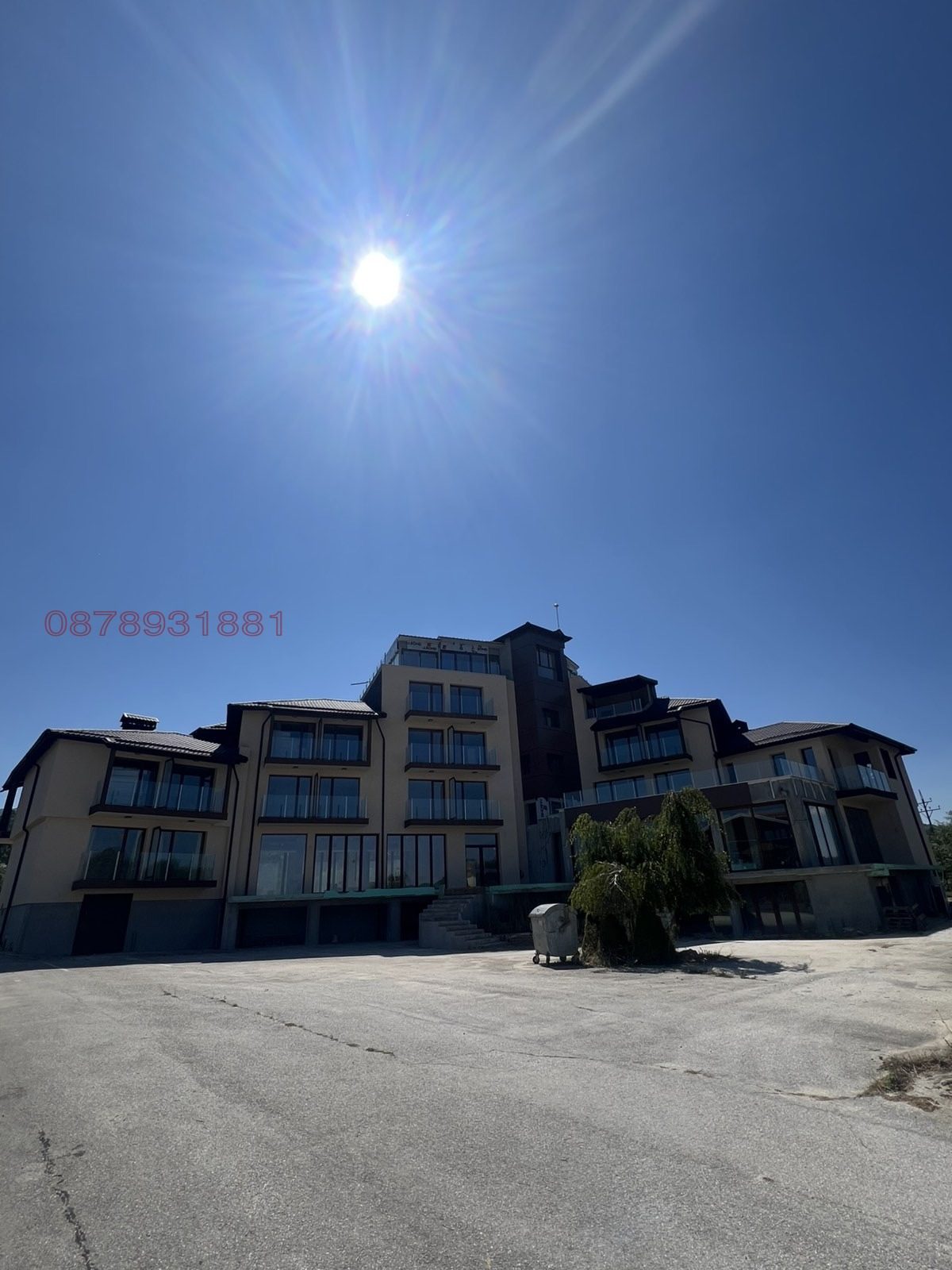 Hotel for Sale in Tsigov Chark, Pazardzhik Province, Bulgaria — 2,000 m² — photo 4