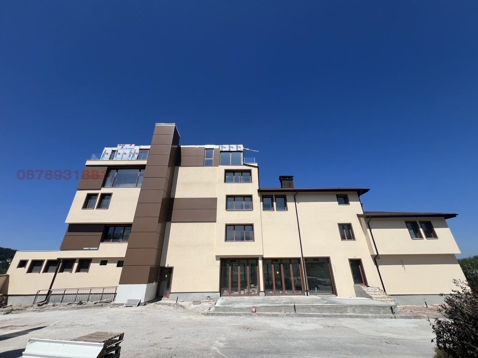 Hotel for Sale in Tsigov Chark, Pazardzhik Province, Bulgaria — 2,000 m² — photo 7