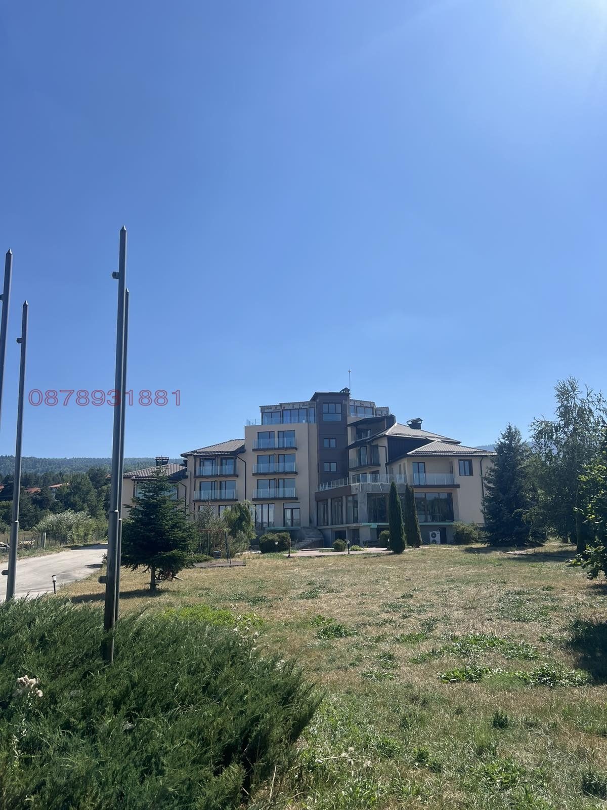 Hotel for Sale in Tsigov Chark, Pazardzhik Province, Bulgaria — 2,000 m² — photo 8