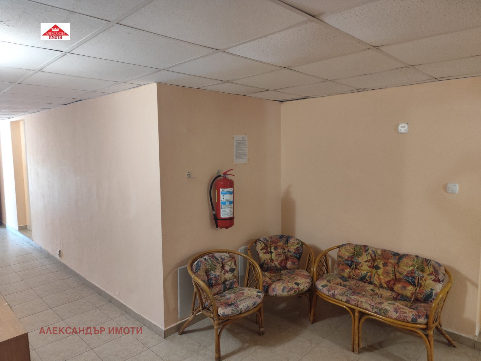 Hotel for Sale in Lyaskovets, Veliko Tarnovo Province, Bulgaria — 2,300 m² — photo 6