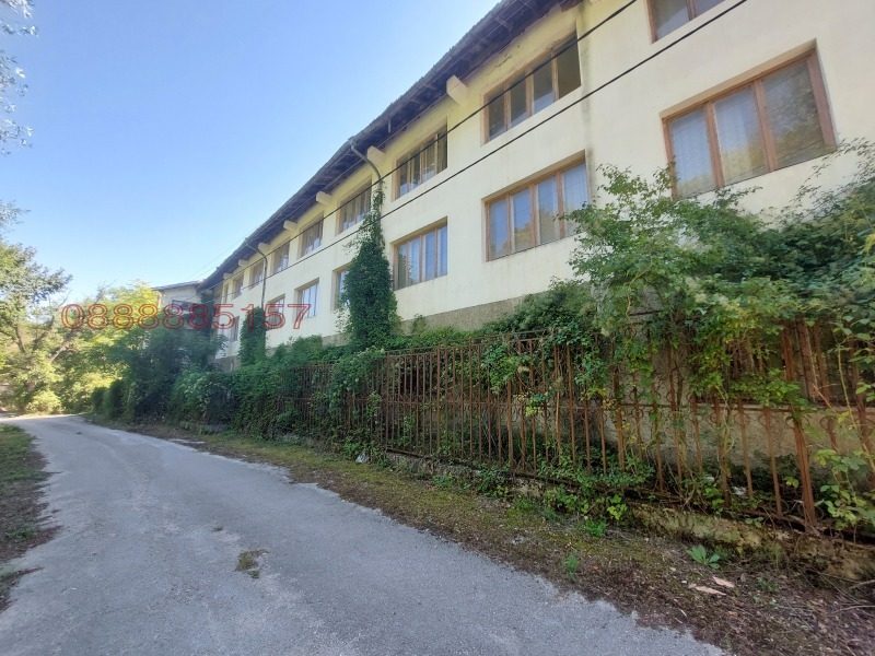 Hotel for Sale in Mishemorkov Han, Veliko Tarnovo Province, Bulgaria — photo 3